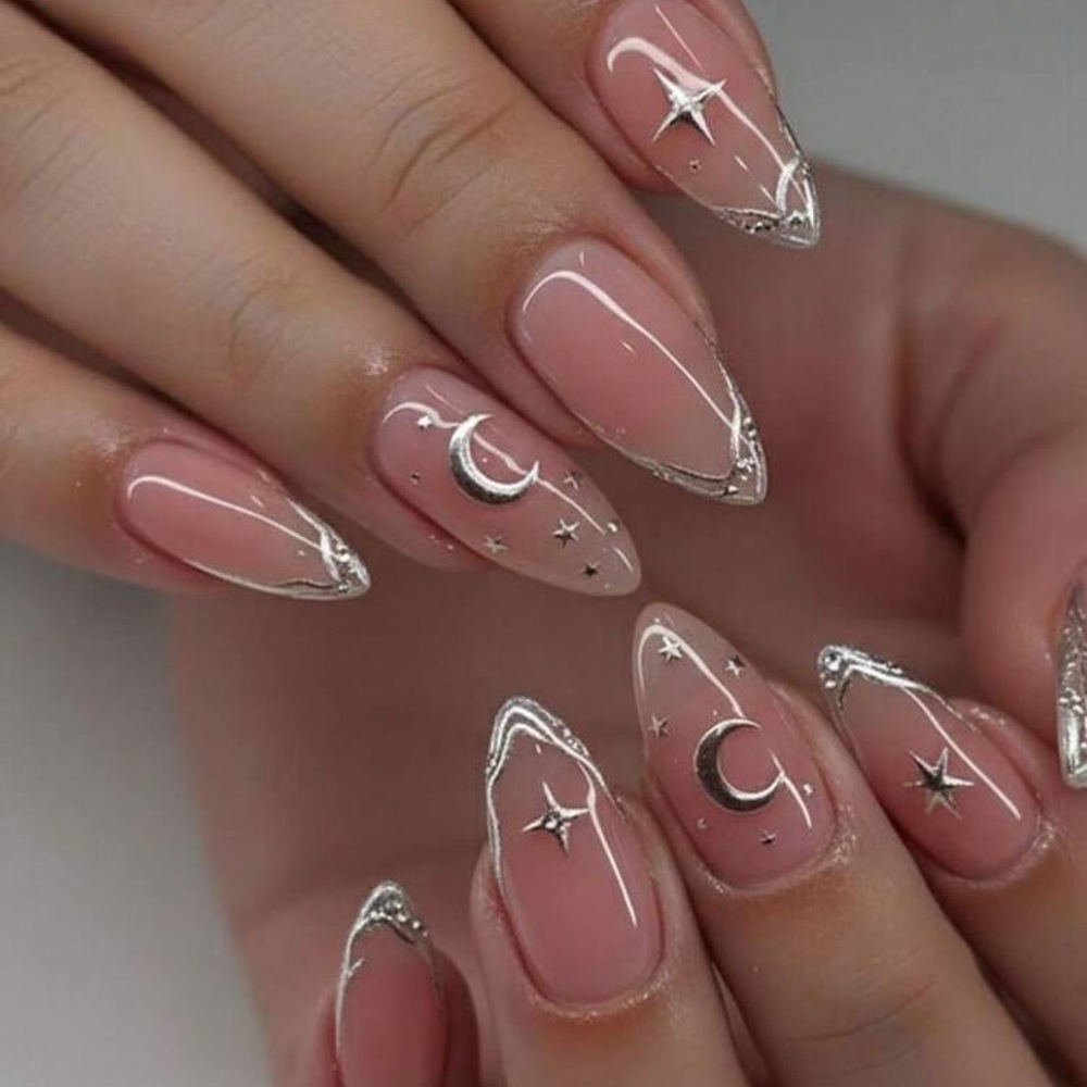 24pc Press On Nail Set from the Nail Bar 💅